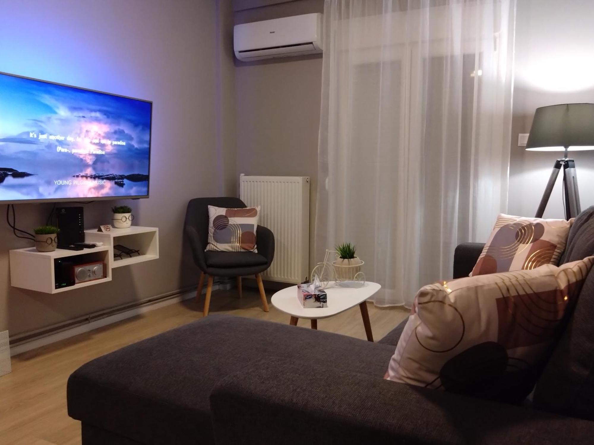 Axd Downtown Spacious Lux Apartment アレクサンドルポリス エクステリア 写真